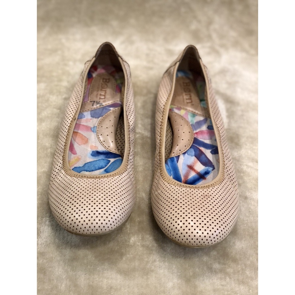 Born Julianne Perf Shoes Ballet Flats Leather Nude Slip On Womens Size 7.5